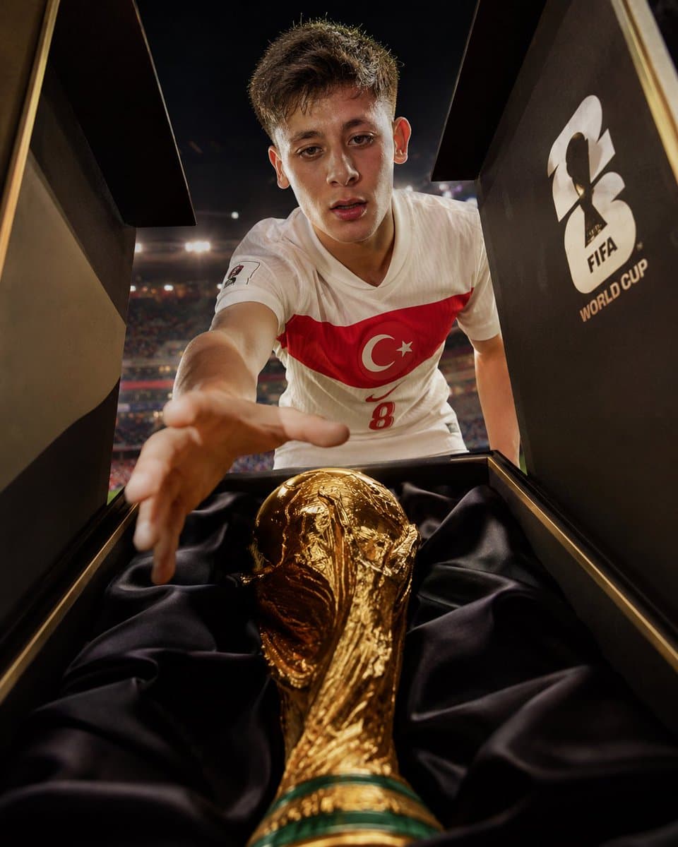 FIFA World Cup Trophy Winner preview image 2