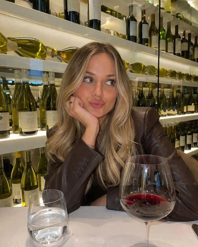 Casual Wine Bar Portrait preview image 1