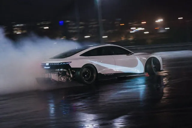 Night Drift Futuristic Sports Sedan preview image 1