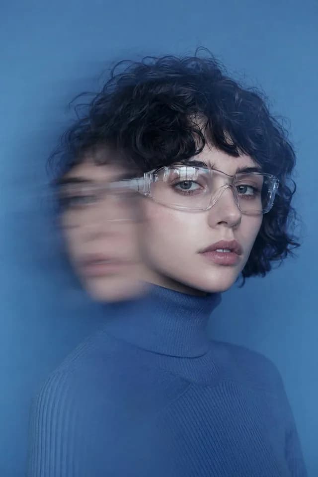 Double Exposure Motion Blur Portrait preview image 1