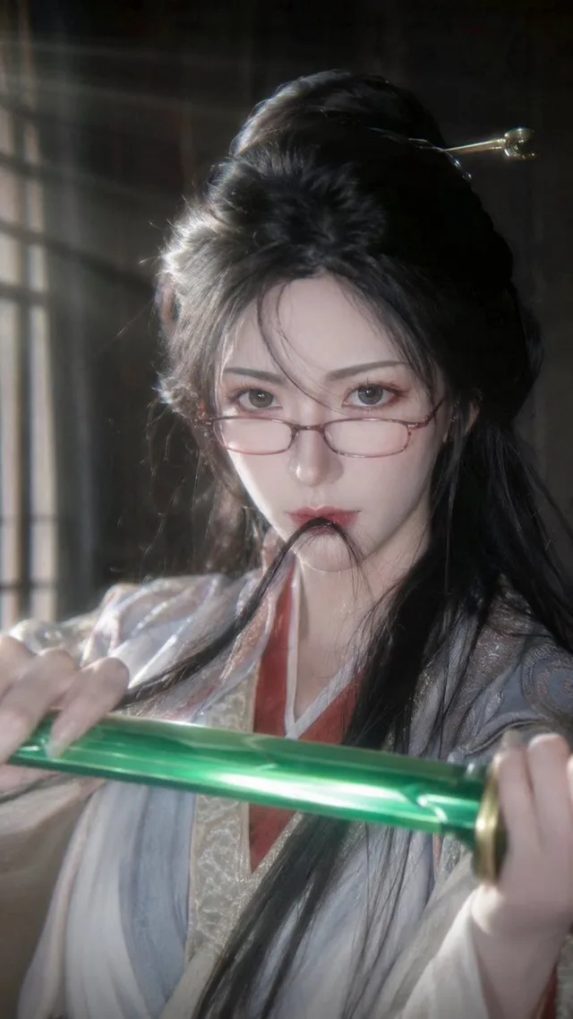 Cinematic Xianxia Swordswoman Portrait preview image 1